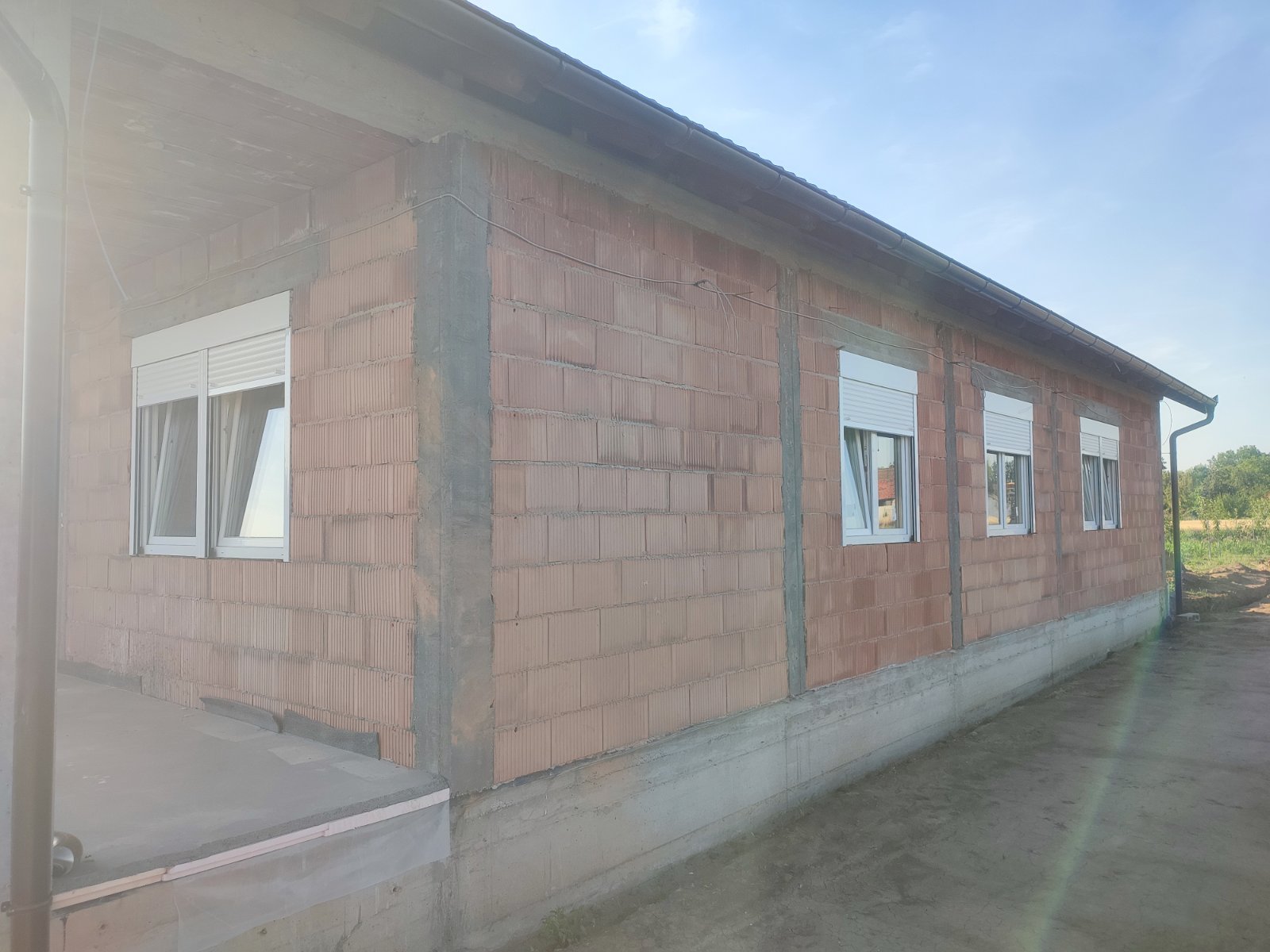 porodična kuća banovci 4 rehau artevo