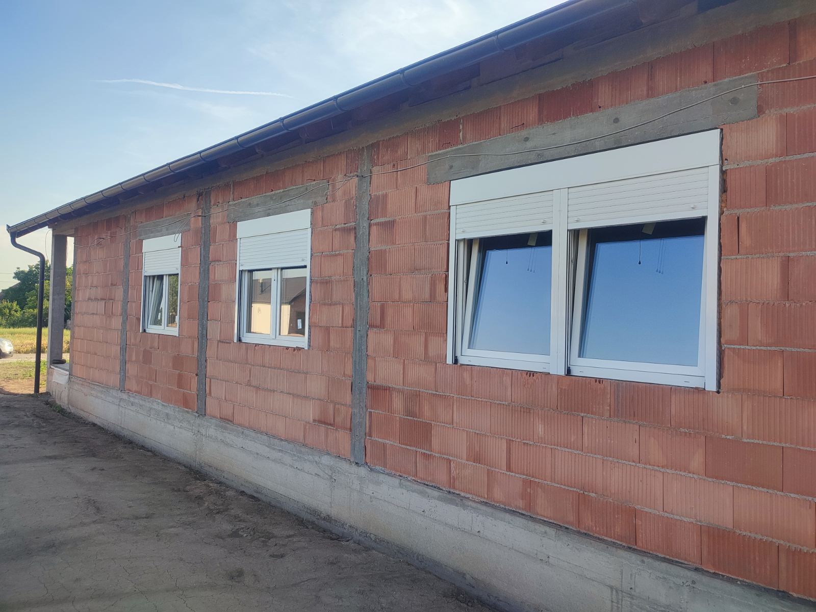 porodična kuća banovci 5 rehau artevo