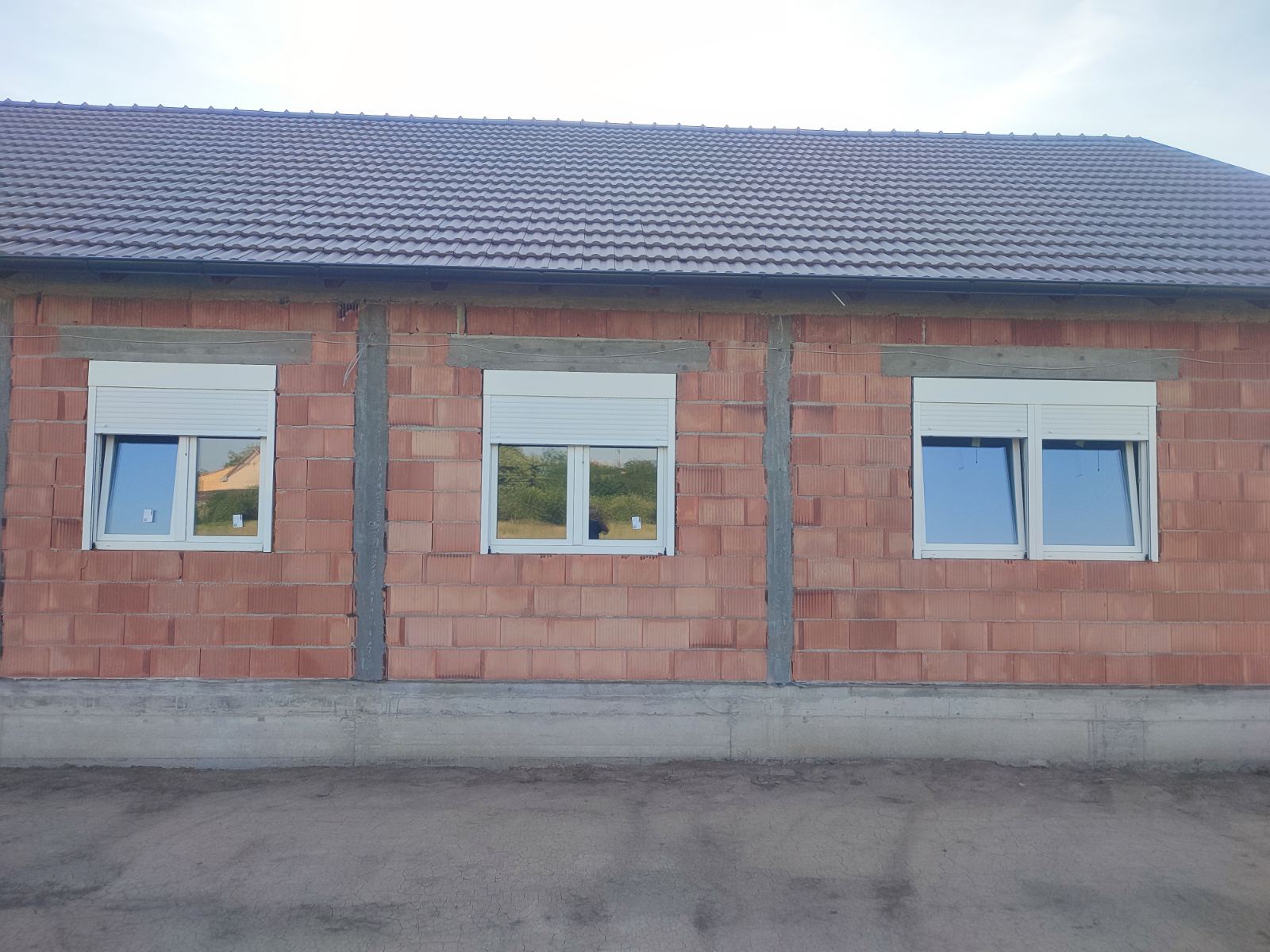 porodična kuća banovci 7 rehau artevo